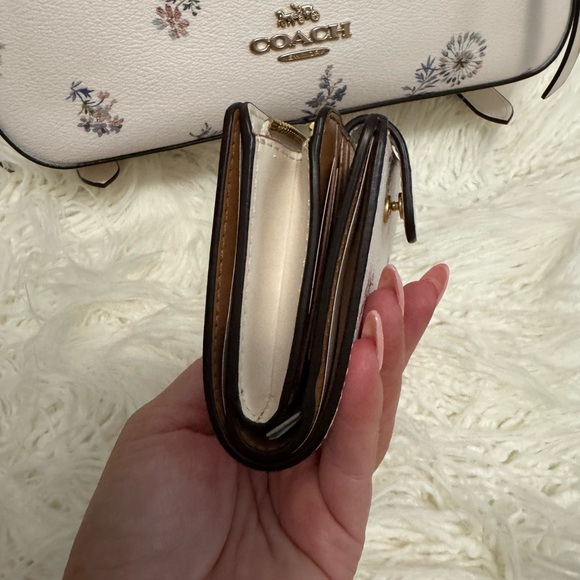 Coach Floral White Backpack - Picture 13 of 13